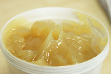 潤滑脂廠家告訴你潤滑脂開封后該如何存放！